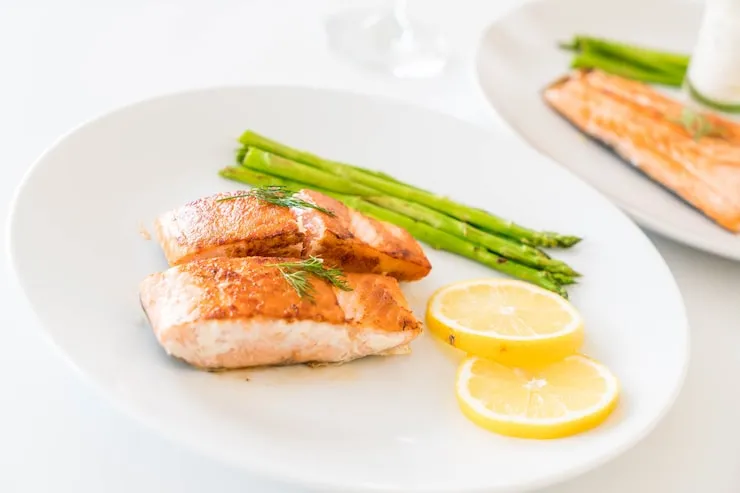 Easy Baked Salmon With Lemon Butter