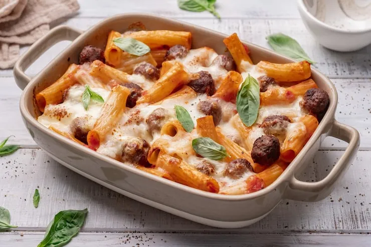 Cheesy Baked Ziti For Family Dinners
